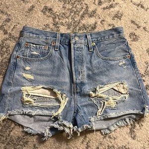 Women’s Levi Jean Shorts